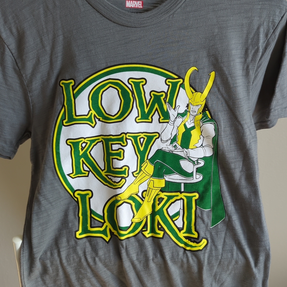 New Marvel Low-Key Loki Graphic T-Shirt Grey Small